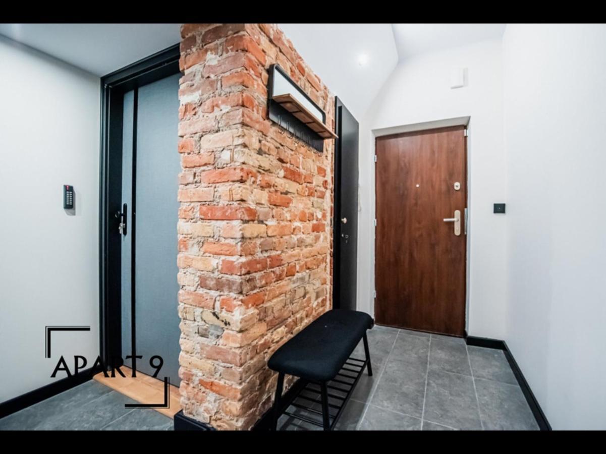 Apartment 9 *