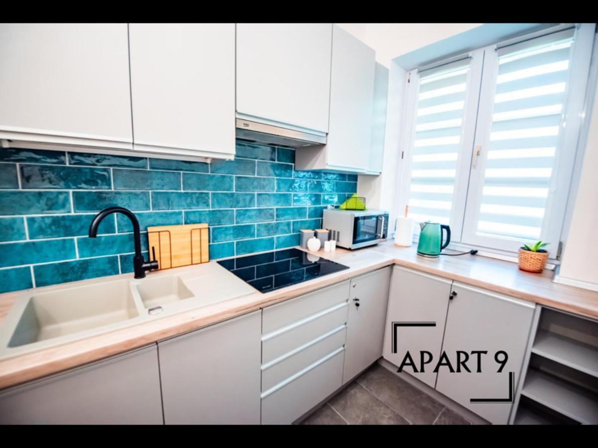 Apartment 9